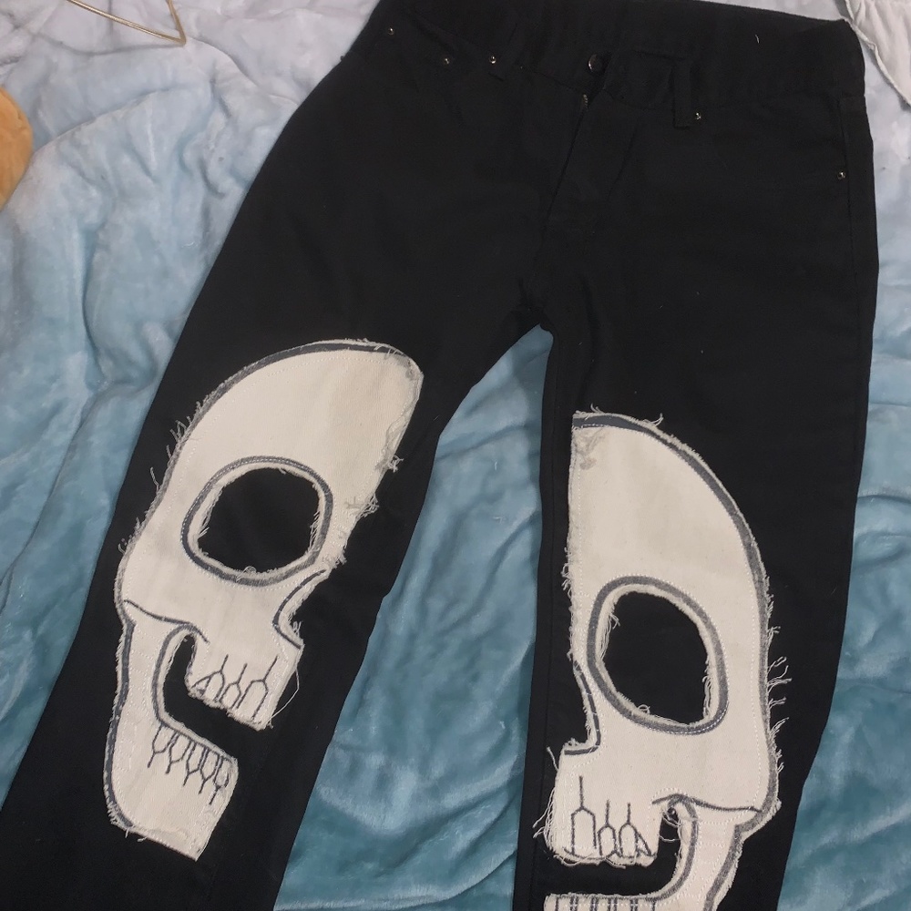 skull pants